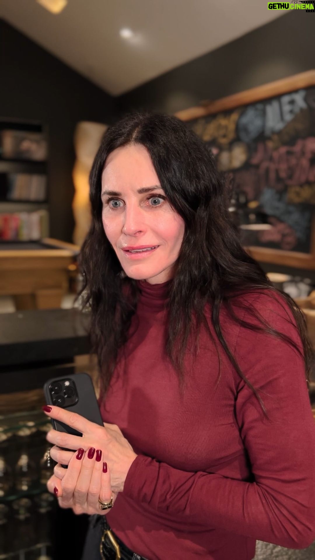 Courteney Cox Instagram - Never trust Alexa