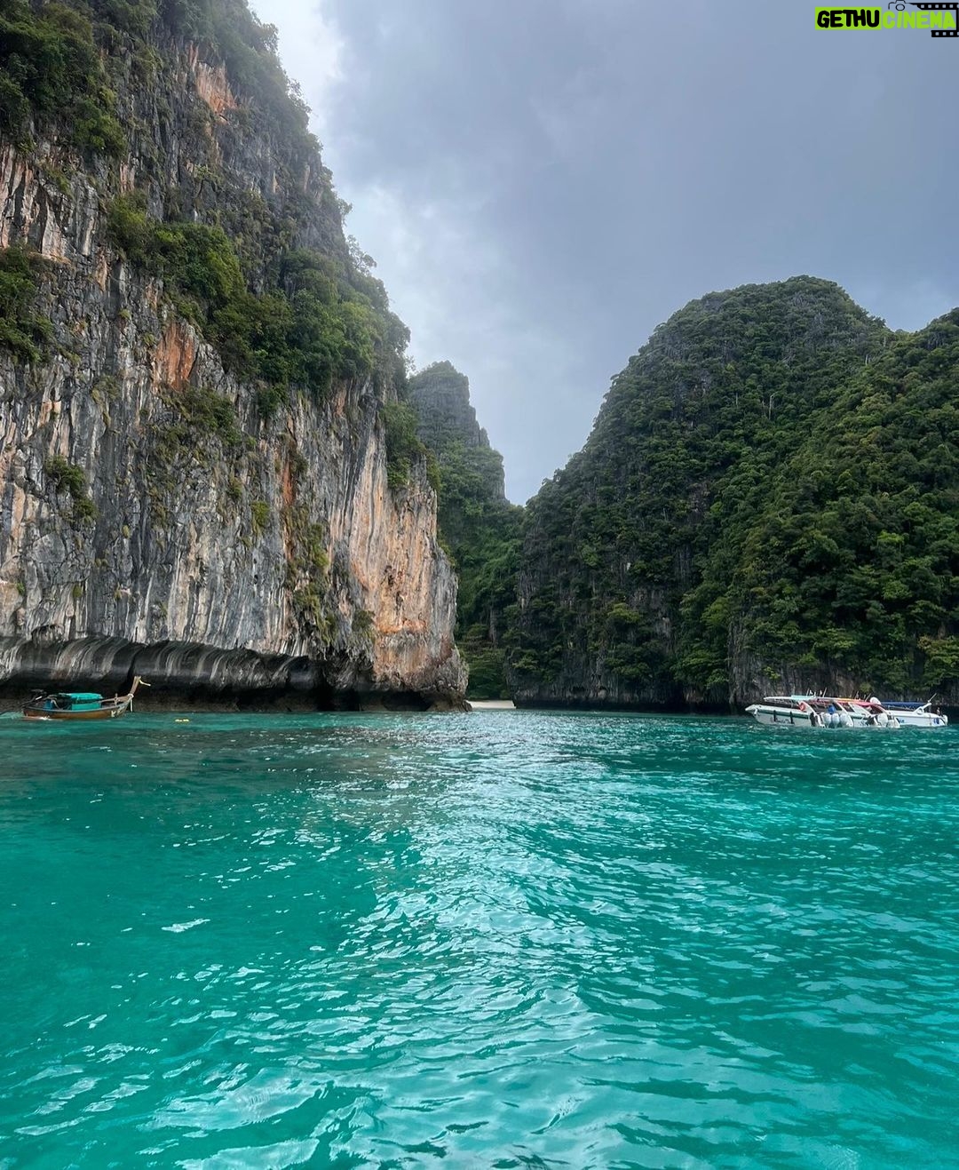 Courtney Boerner Instagram - Missing Thailand 🇹🇭🏝️ Phi Phi Islands