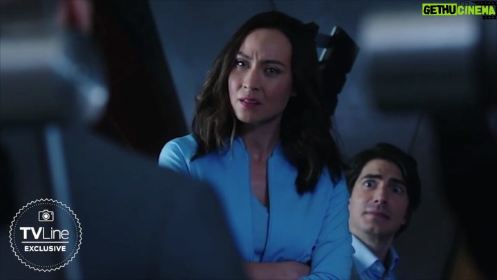 Courtney Ford Instagram - A @tvline exclusive sneak peek of @cw_legendsoftomorrow S5 dvd extras: deleted scene from one of my favorite episodes, #SlayAnything 💫 DVD avail Sept. 22nd!