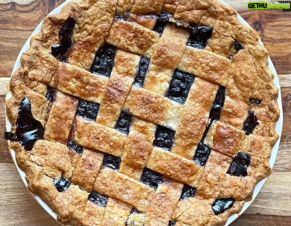 Courtney Ford Instagram - I’m so proud of this gluten-free pie crust! 🥰 All butter, no shortening, and the secret ingredient? Yogurt! Surprise omission? Ice water! There is no ice water, or any added water in my gf pie crust, because all the moisture you need comes from the yogurt! If you can eat regular yogurt, Greek works best, but if you’re like me and can’t digest cow’s milk, never fear! This recipe is made with sheep yogurt! Fresh, clean and bright tasting, with none of the “goatiness” of goat yogurt, sheep yogurt is a dream, and Bellwether Farms can be found all over the US. For you Canadians- try Shepherd’s Gourmet. Once the ingredients are incorporated, the mixture will look crumbly. Don’t freak out and reach for the ice water! I use Bob’s Red Mill 1-1 gf flour and it is by far the best gf flour for pastry imo, but ice water makes it angry, and you won’t like it when it’s angry. So, take a deep breath, and just keep working the mixture together with your hands until it comes together. It will, I promise. In her fantastic new book #PiesAreAwesome, @thepieous creates dough balls, and she is definitely the pie expert, but I always gather my dough and flatten it into a single disk before letting it rest in the refrigerator and rolling it out. You can do what works for you! This recipe is so buttery flakey good, that your friends and family will never guess it’s gluten free. I’m serious. I started this gluten free journey to help my son enjoy the same treats as his non-food allergy having friends, and after trying our fair share of gritty, crumbly, dry, tasteless baked goods, I gave up the search and started experimenting in my own kitchen. My family and friends love this pie crust and I think you’ll love it too. You can find my recipe in @thepieous’s fantastic new book #PiesAreAwesome 🥧 🥧 🥧 Link in bio!