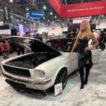Courtney Hansen Instagram - @semashow day 2. Some of my favorite cars, favorite people, a @mooreandgilesonthemove event, dinner with @magnaflow & a party at @sosametalworks. Perfect.💥💥