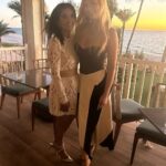 Courtney Hansen Instagram - Magical night celebrating one of the most beautiful, thoughtful, loving friends @melzogulati 🩷