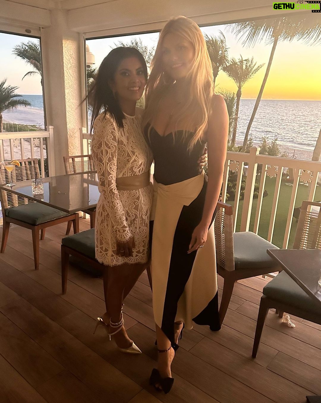 Courtney Hansen Instagram - Magical night celebrating one of the most beautiful, thoughtful, loving friends @melzogulati 🩷