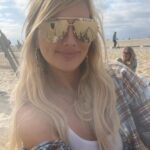 Courtney Hansen Instagram - California girls….✨