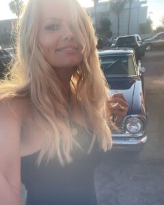 Courtney Hansen Instagram - Magic hour cruise…✨