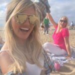 Courtney Hansen Instagram - California girls….✨
