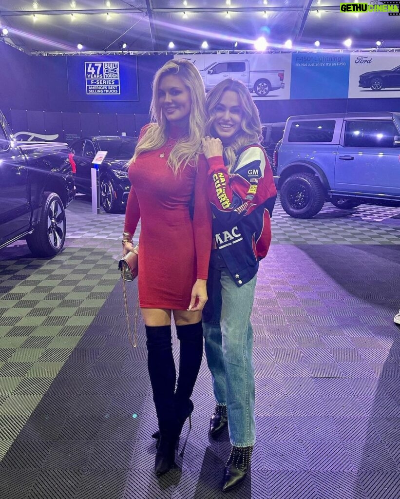 Courtney Hansen Instagram - Flew cross country after work, threw on a dress & made it to @barrett_jackson! Ran into beauty @trishmears. Excited for Super Saturday!!! ❤💥