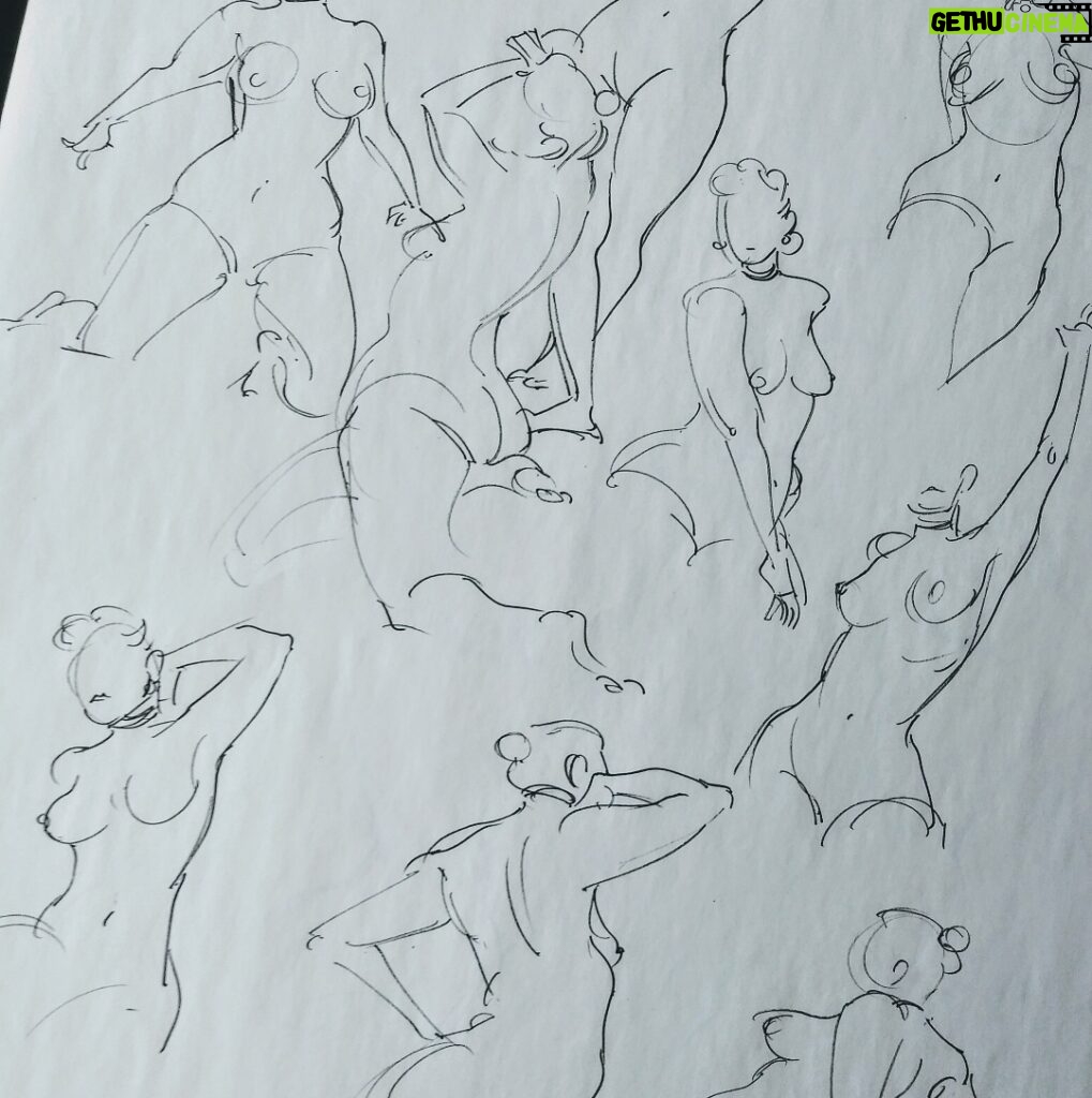 Curie Lu Instagram - end of semester life drawing at calarts-- spam pt1 It was truly a delight to be able to learn and draw with so many amazing artists. I couldn't ask for better classmates. Hope you all have a restful winter break--lets get hyped to work our asses off in spring California Institute of the Arts