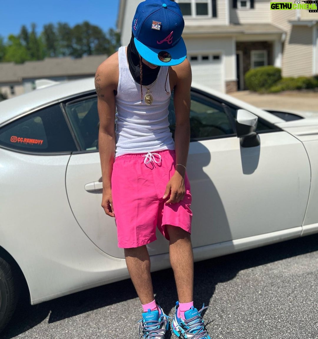 Curlyhead Monty Instagram - My Personal Business Isn’t On Social media 💯My Personality Is 💯‼️ ( Calm Day Stay Tuned 😁🤫