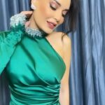 Cyrine Abdel Nour Instagram - Merry Christmas 💚 #cyrineabdelnour @tonywardcouture #christmas #سيرين_عبد_النور #سيرين_عبدالنور Syria - Damascus