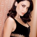 Cyrine Abdel Nour Instagram - Be a woman that amazes #woman #cyrineabdelnour 🖤⭐️ #سيرين_عبدالنور #سيرين_عبد_النور