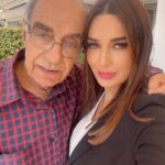 Cyrine Abdel Nour Instagram - بحبك 💙 بصلي كل يوم الله يخليلي ياك بصحتك #عيد_الأب #سيرين_عبدالنور #fathersday #cyrineabdelnour Beirut, Lebanon
