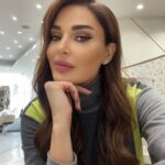 Cyrine Abdel Nour Instagram - نصف الثقة بالنفس عدم المقارنة مع الآخرين، ونصف الراحة عدم التدخل في شؤونهم، ونصف الحكمه الصمت #سيرين_عبدالنور #cyrineabdelnour #lovequotes #love #selfie 🤍 Lebanon