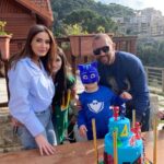 Cyrine Abdel Nour Instagram - وصارو ٤ سنين ما عم صدق كيف قطعوا الله يحميلي ياكن ويحمي ولاد الناس كلها 💙 #كريستيانو_رحمة #سيرين_عبدالنور #cyrineabdelnour #love #family Tanit Venue