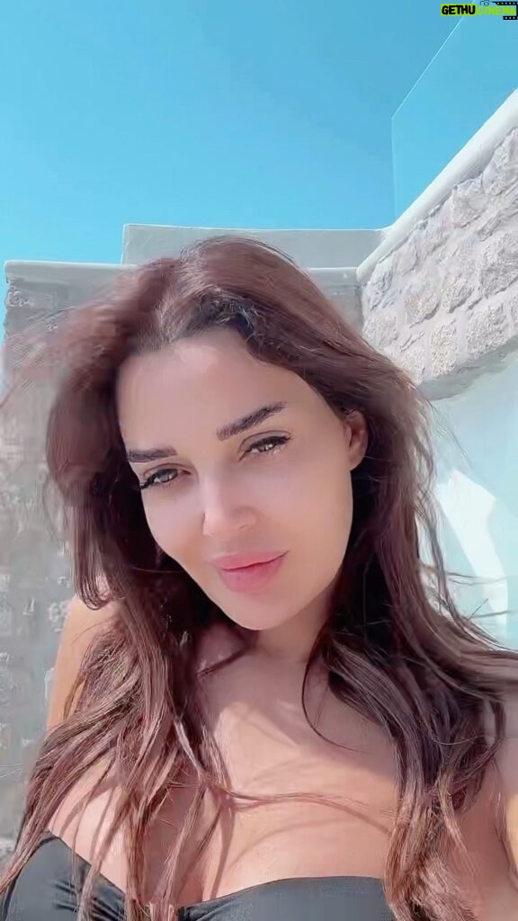 Cyrine Abdel Nour Instagram - An unforgettable experience @cavotagoomykonos ! Every moment was a delight✨ Thank you for making me feel at home! To everyone visiting Mykonos, @cavotagoomykonos is indeed the place to be! #cyrineabdelnour #mykonos #سيرين_عبدالنور Cavo Tagoo Mykonos