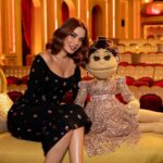 Cyrine Abdel Nour Instagram - موعدنا الجمعة 11 بالليل مع حلقة لزيزة مع المميزة #ابلة_فاهيتا ببرنامج #الدوبلكس على شاشة @ontv الحلقة فيها ضحك واخبار، تحدي ورقص 🙄 وكتير قصص🤭 المهم رح تقضوا وقت حلو بوعدكن. بعد في يومين ✌️ #سيرين_عبدالنور #cyrineabdelnour @ablafahita Cairo, Egypt