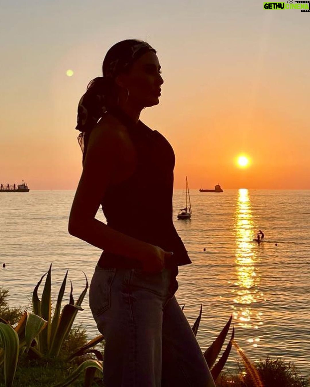 Cyrine Abdel Nour - 284.7K Likes - صارو ١٤ سنة … شريك حياتي واحلامي كل عيد زواج والرب حامينا وحامي عائلتنا بحبك
@rahme_farid ❤️💋🙏