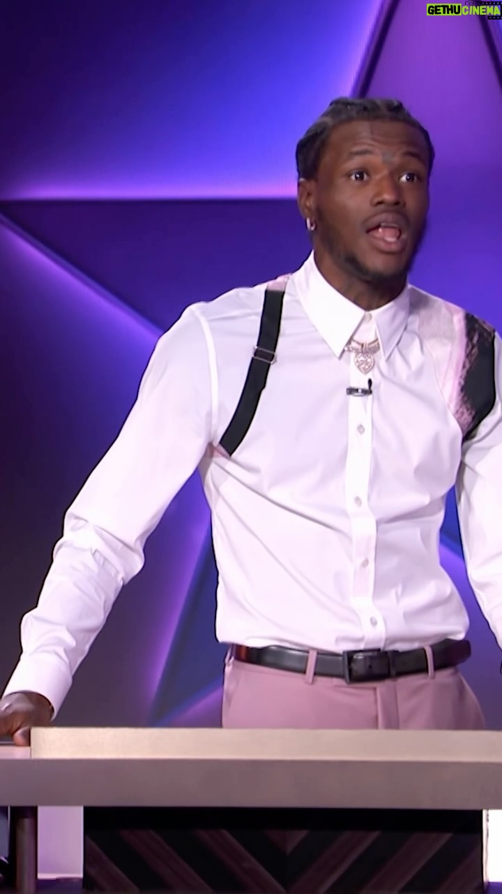 D.C. Young Fly Instagram - Put @dcyoungfly anywhere and that man is going to cut up! Catch him and the star studded cast on the #CelebritySquares, Tuesdays at 9/7c on VH1.