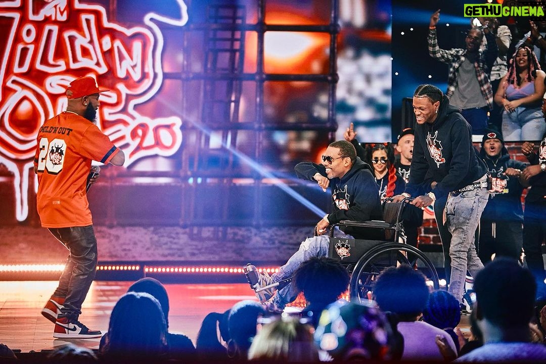 D.C. Young Fly Instagram - Itβs goin down tonite on @mtvwildnout make sure u tune in π₯π₯ OG @lilduval was too hype ππ @karlousm was hostin π₯π₯π₯ donβt miss it #NoDayzOff #TvHustle