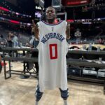 D.C. Young Fly Instagram - My dawg @russwest44 gave me his jersey tonite!!!! Outta alll the jerseys this def my favorite one Brodie 💪🏾💪🏾 hangin dis up fashooo