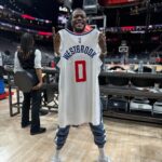 D.C. Young Fly Instagram - My dawg @russwest44 gave me his jersey tonite!!!! Outta alll the jerseys this def my favorite one Brodie 💪🏾💪🏾 hangin dis up fashooo