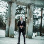 Ник Черников Instagram - Питер и его окраины не перестают удивлять меня даже спустя 10 лет. Стоит лишь поискать, и этот город подарит новую порцию вдохновения. Коллонада Аполлона в Павловске - яркий пример. Фото @november_fog #коллонада #аполлон #павловск #ravanna Павловский парк