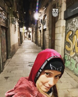 Déborah François Instagram - Barcelona babe 😘