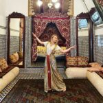 Déborah François Instagram – Les mille et une nuits des drôles de dames 👯‍♀️🇲🇦