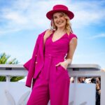 Déborah François Instagram – Pink lady 💕 @festivaldecannes 

👚 @liinasteinofficial 
Stylisme @gayanee_pierre 
💇‍♀️ @franckprovostparis @emma_guerri_ 
💄 @odilejimenezmua Festival de Cannes