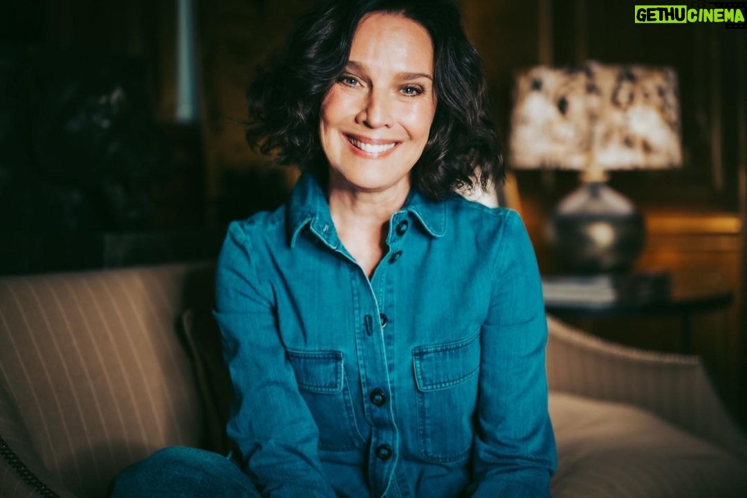 Désirée Nosbusch Instagram - Happy Tuesday to you all! 🌹 📸 @xiomarabenderphotographer