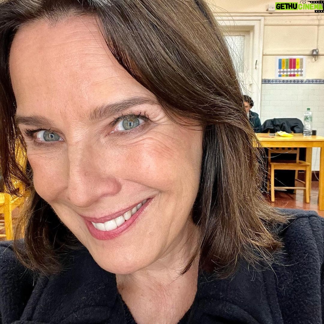 Désirée Nosbusch - 2.3K Likes - That’s my Friday evening wrap face 😇 Week 3 in the can! #derirlandkrimi #cathrinblake