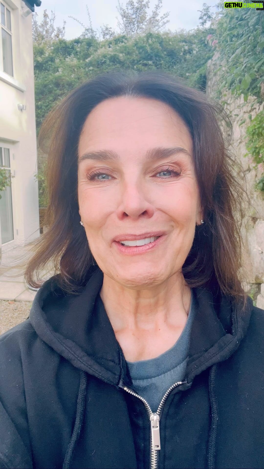 Désirée Nosbusch - 7.7K Likes - DANKE !