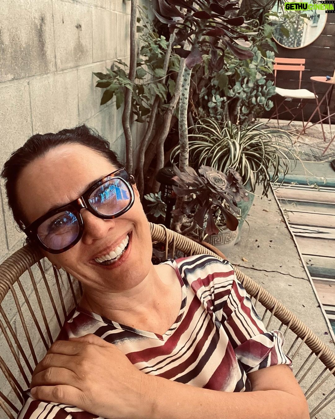 Désirée Nosbusch - 1.7K Likes - Bald ist der Urlaub vorbei ☀️
Am 4. September lese ich bei der HomBuch23 aus meinem Buch ENDLICH NOCH NICHT ANGEKOMMEN. Falls Ihr in der Nähe seid, würde ich mich freuen, Euch dort kennenzulernen. @ullsteinbuchverlage