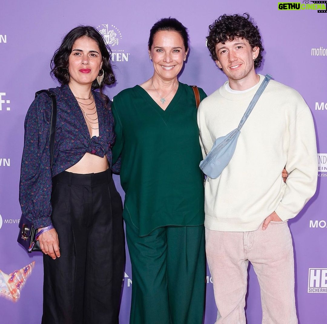 Désirée Nosbusch Instagram - Danke für den schönen Abend @moinfilmfoerderung ! @minaozlemsagdic @maximilianmundt @studio.hamburg.produktion #Conti @zdfmediathek Kampnagel - Internationales Zentrum für schönere Künste