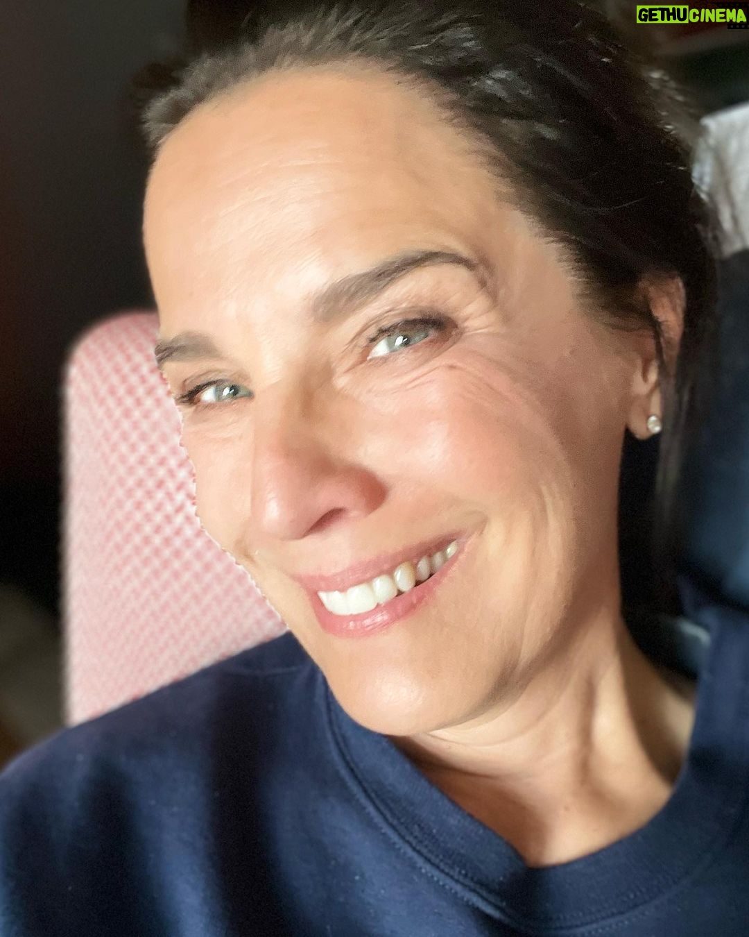 Désirée Nosbusch - 1.8K Likes - Happy Wochenende an Euch alle!
Danke, dass Ihr mich so liebevoll begleitet und unterstützt! #dankbarkeit #allesliebe
