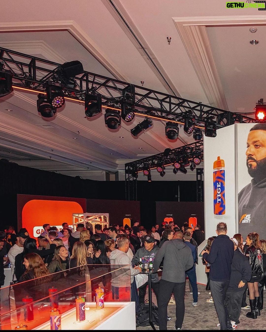 DJ Khaled Instagram - Keep showing 🆙!!!!!!! @gatorade ⚡️🔑 @wethebest SUPER BOWL 🏈