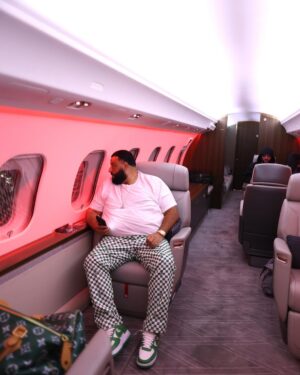 DJ Khaled Instagram - God who protect is greater than great
In all that we do, He holds our fate 🤲🏽
@wethebest GOD I LOVE YOU 🤲🏽