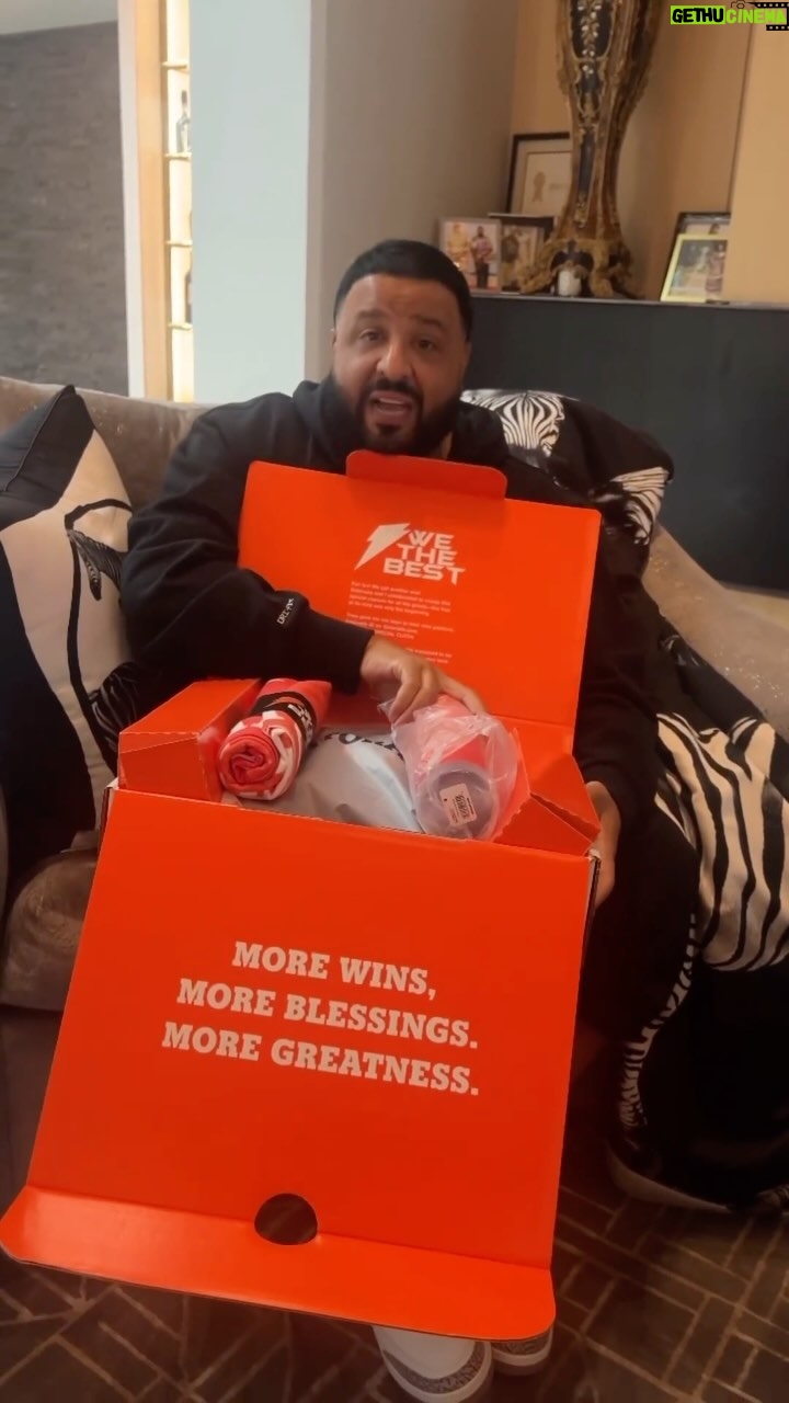 DJ Khaled Instagram - TODAY MIAMI FANLUV ! we are giving away a few of the special @gatorade X @wethebest box sets! Meet me at the #WETHEBESTXSNIPES store on 7th and Collins TODAY 4 PM!