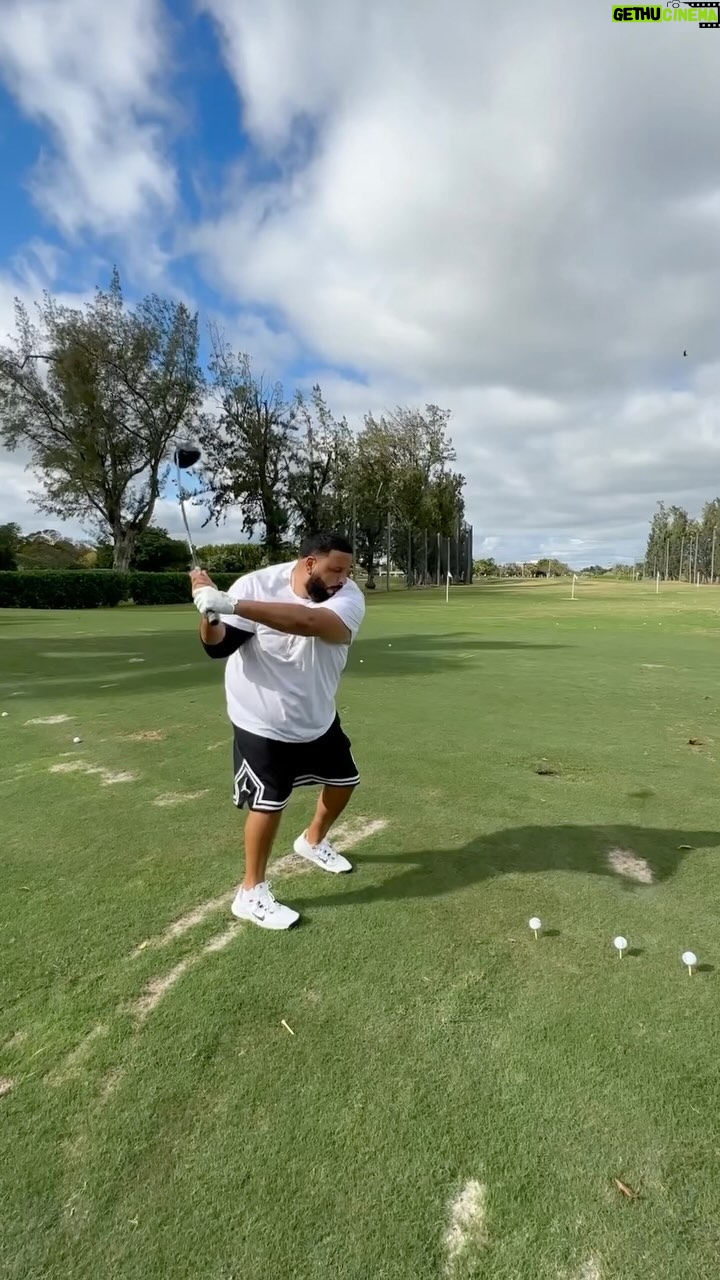 DJ Khaled Instagram - Perfecting my game I got big matches coming up , I STAY READY🔑 . LOVE IS THE ONLY WAY @wethebest | GOLF ⛳️