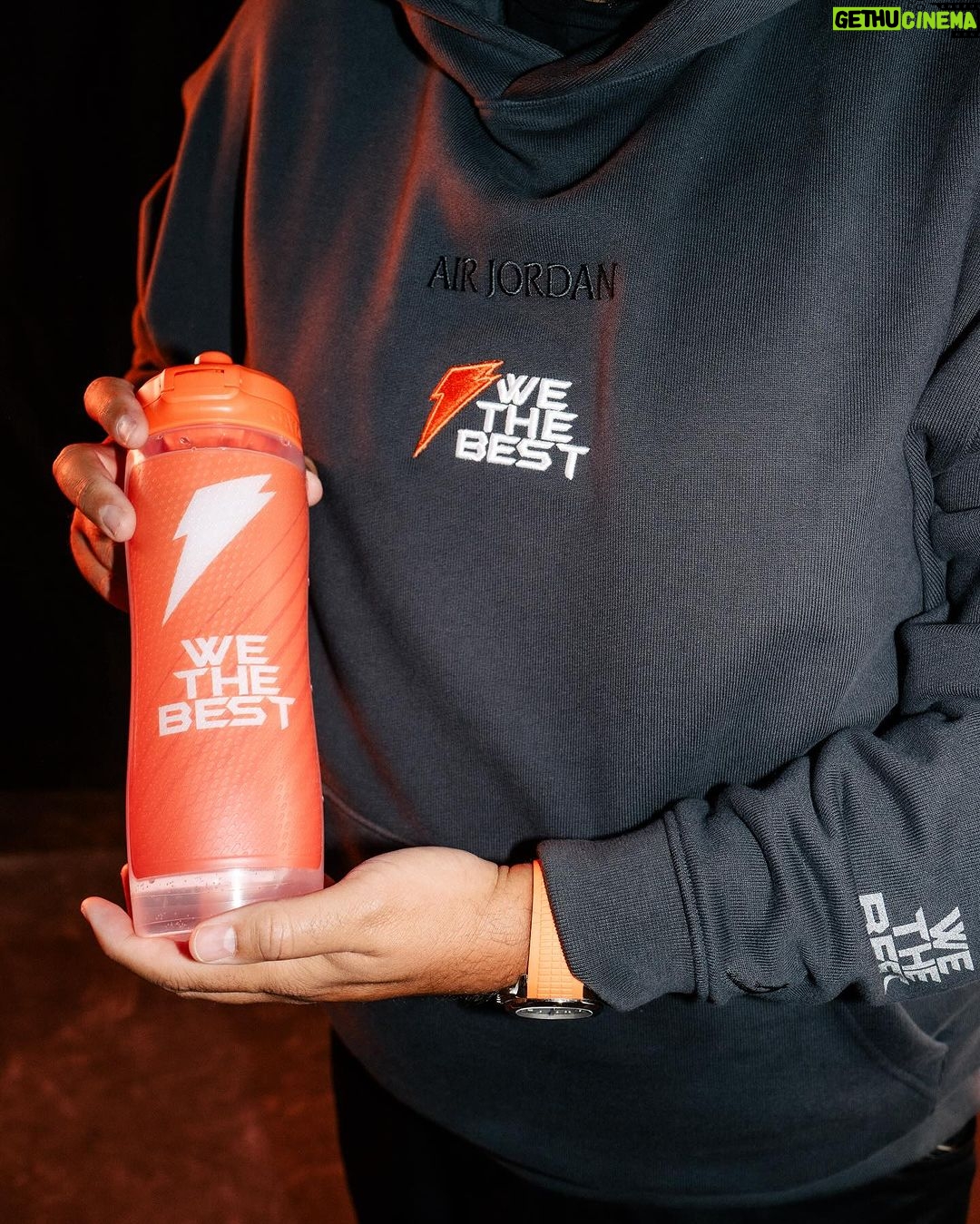 DJ Khaled Instagram - Hit the link in bio to sign up for Gatorade iD on Gatorade.com and be prepared for the Gatorade x DJ Khaled Capsule Collab dropping 2/8. @wethebest @gatorade NEW ALBUM IN THE WORKS !!!!!!