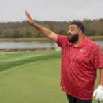 DJ Khaled Instagram – Dem say tiger birdi this hole so did I !!!!!! 
I HAVE 2 DRAKE ANTHEMS LOCKED LOADED ITS GOING COME PON YOUR DOME ! @wethebest I ROLL WIT GOD !