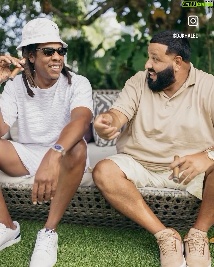 DJ Khaled Instagram - I love creating anthems that goes pon dem head ! I still love it the same way when the first time I fell in love wit music .I still KEEP SHOWING 🆙 STILL BLESSED ! New album in works , ITS SPECIAL 🤲🏽 @wethebest GREAT ENERGY ONLY , LOVE IS THE ONLY WAY !