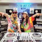 DJ Koo Instagram - マキちゃん！！12月31日！！ お誕生日おめでとう！！ 今年は大黒摩季30周年のツアーファイナルで共演出来たこと！！ホント最高のステージが一緒に出来て心から感謝です！！ 健康第一で益々の超大活躍を！！ ハピバ DO DANCE！！ 熱くなれ！！ #大黒摩季 #DJKOO