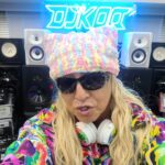 DJ Koo Instagram - 猫耳ニット帽が欲しいと言ってたら！！ なんと！！スタイリストチームの大貫さんが作ってくれました！！感謝カンゲキ DJ KOO！！ 超ありがとう DO DANCE！！ #猫耳ニット #DJKOO
