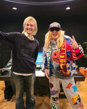 DJ Koo Instagram - TRF 「masquerade」リテイクのMix完成！！ 
今回アレンジを担当してくれた GARIのYOW-ROWさん
音楽への愛、音への拘り、そして人を感動させるパワー！！エンジニアの遠藤淳也さんとのタッグで超素晴らしき作品に仕上がりました！！

30年目の出会いに心から感謝！！
皆さんに喜んでもらえるの決定！手応えの笑顔です！

ありかとうございマスカレード！！

 photo taken by YU-KI 

 #TRF
 #masquerade
 #ヨウイチロウ
 #GARI
 #遠藤淳也
 #YU_KI 
 #DJKOO