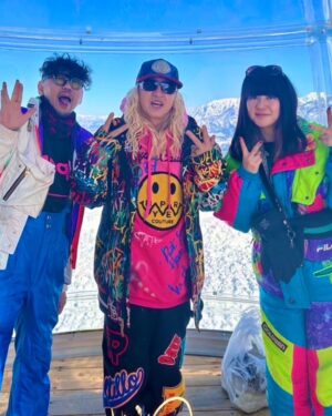 DJ Koo Instagram - 石打丸山スキー場 90sDAY RETRO SNOW STYLE
昨年に引き続き今年も開催！！

リゾートとDJの組み合わせ、コレ絶対楽しいです！！
後輩のゆけむりDJsはホントDJを使って面白いことにどんどんチャレンジしてくれる！！ 

今日一日が良い日であるように
EZ DO DANCE！！

皆さんありがとう！！

 #石打丸山スキー場
 #90s
 #ゆけむりDJs
 #DJKOO