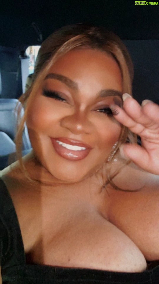 Da'Vine Joy Randolph Instagram - Off to the Lost City premiere 💋 @lostcitymovie @paramountpics #March25th Los Angeles, California