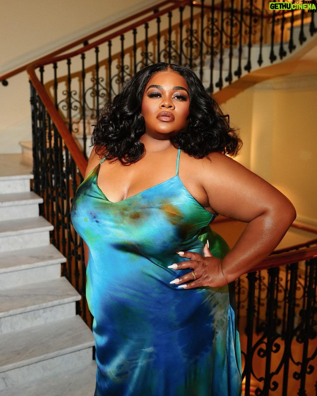 Da'Vine Joy Randolph Instagram - β An Ode to a Dressββ¦ ππππ @fenoel thank you for allowing me to wear one of your exclusive looks off the runway. A honor to be draped in your garments. I felt luxurious! Cannes, France
