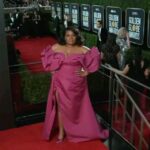 Da'Vine Joy Randolph Instagram - Better late than never....@goldenglobes you owe me NOTHING! From the bottom of my heart I'd like to thank every single one of you for the outpour of love and support. I'm overwhelmed and forever grateful 💋 #issawipe👉🏾 Beverly Hills, California