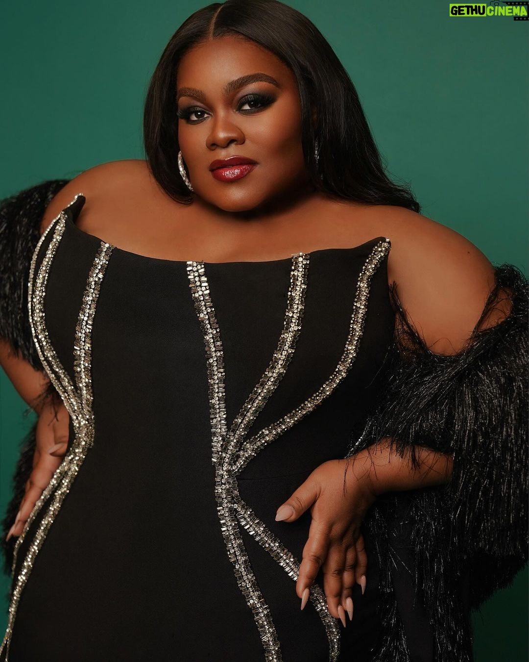 Da'Vine Joy Randolph Instagram - Academy Gala π€π€π€ Thank you to @theacademy for inviting me! Custom by @elisabettafranchi thank you π«ΆπΎ
